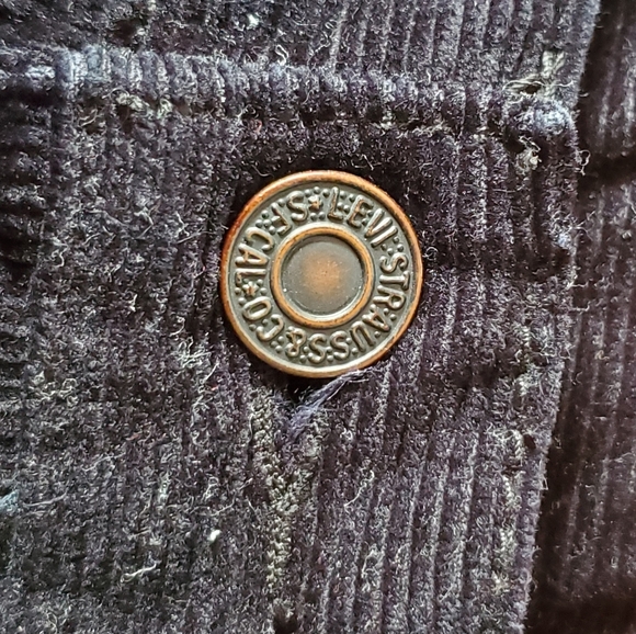 LEVI Black Corduroy Flair Pants - Picture 6 of 7